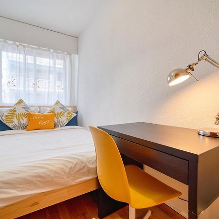 B Casacafe Madrid Pozuelo 2 Bano Fuera De La Habitacion O Compartido Pozuelo de Alarcon Bagian luar foto